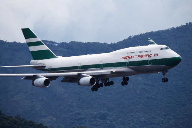 機体記号 : B-HOP (キャセイパシフィック航空) 航空機体ガイド