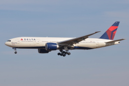 デルタ・スピリット」特別塗装機 デルタ航空 (777-200 | N701DN
