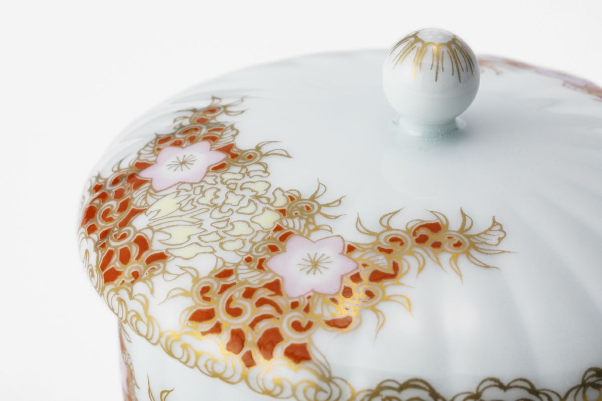 鍋島花兎 煎茶碗揃 | 有田焼 深川製磁｜公式オンラインストア