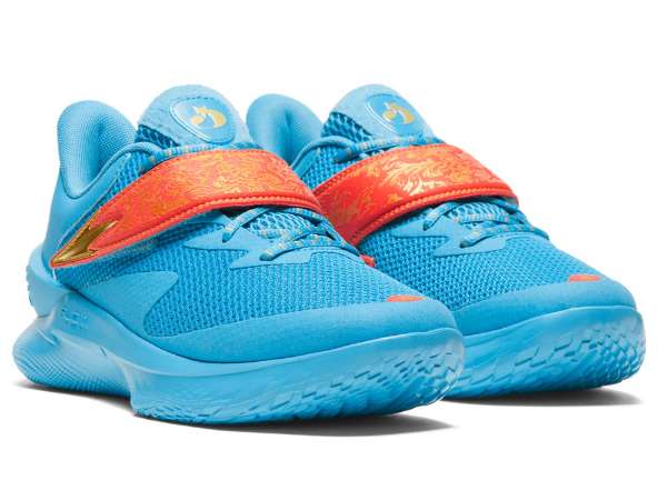 ディアロン・フォックス選手のシグニチャーモデル『CURRY FOX 1 “Happy