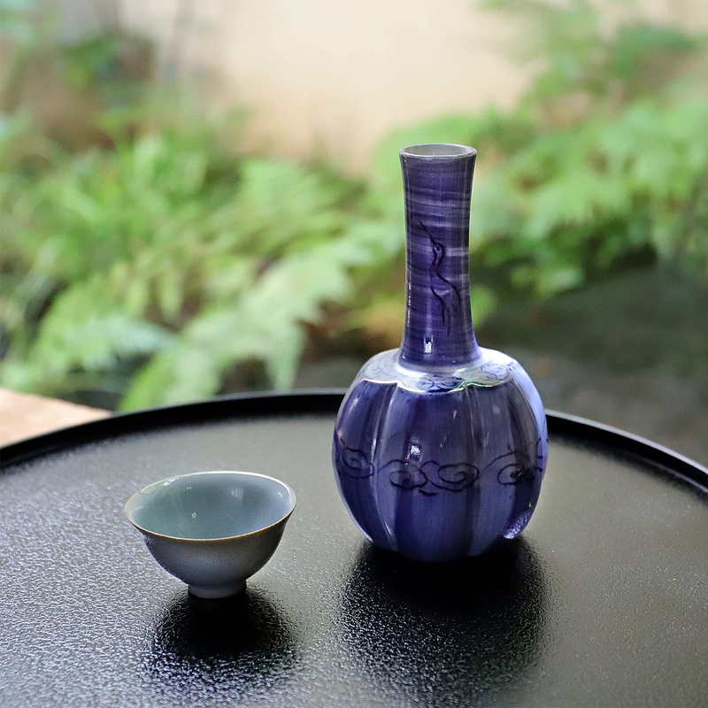 川瀬忍 青磁盃 – Gallery Nisui