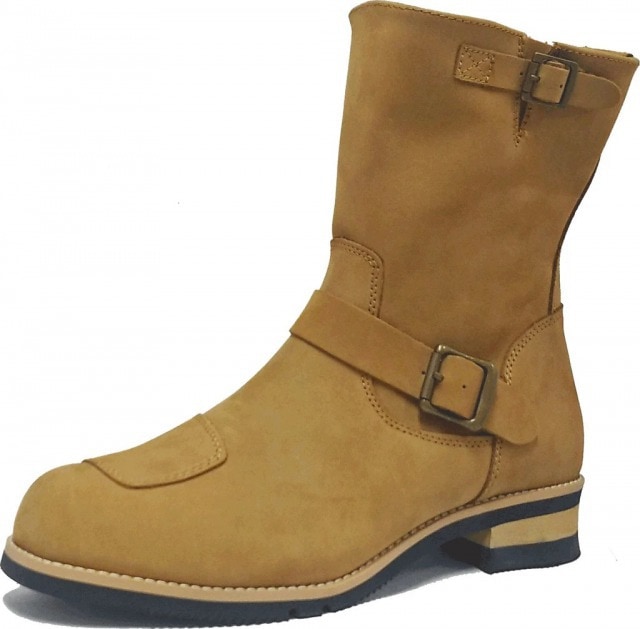 艶を出す？汚れを活かす？クレイジーブラウン（ヌバック）はこんな革！