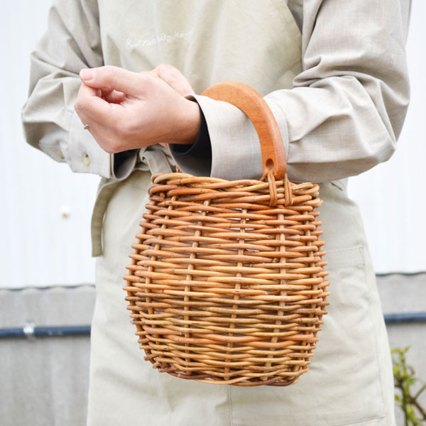 アラログ ウッドハンドル ラウンドバッグ かごバッグ 籐 木