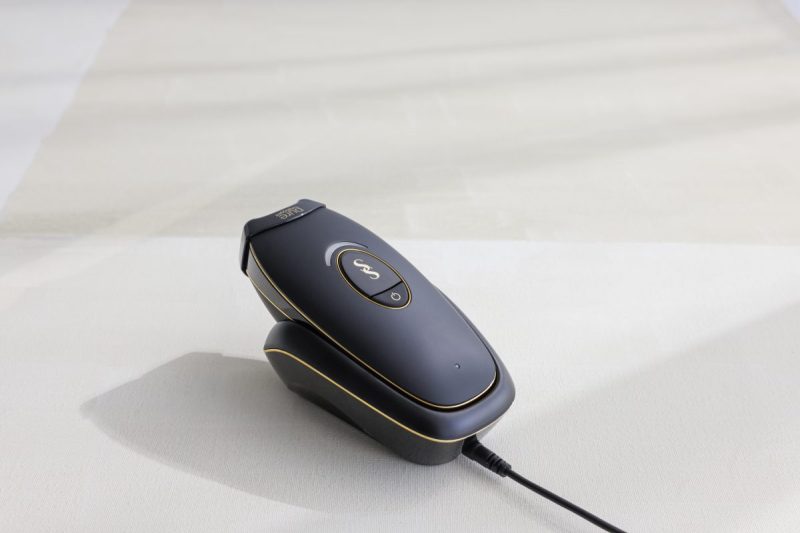 コードレスで便利な脱毛器】「Nissy（西島隆弘）×スムーズスキン