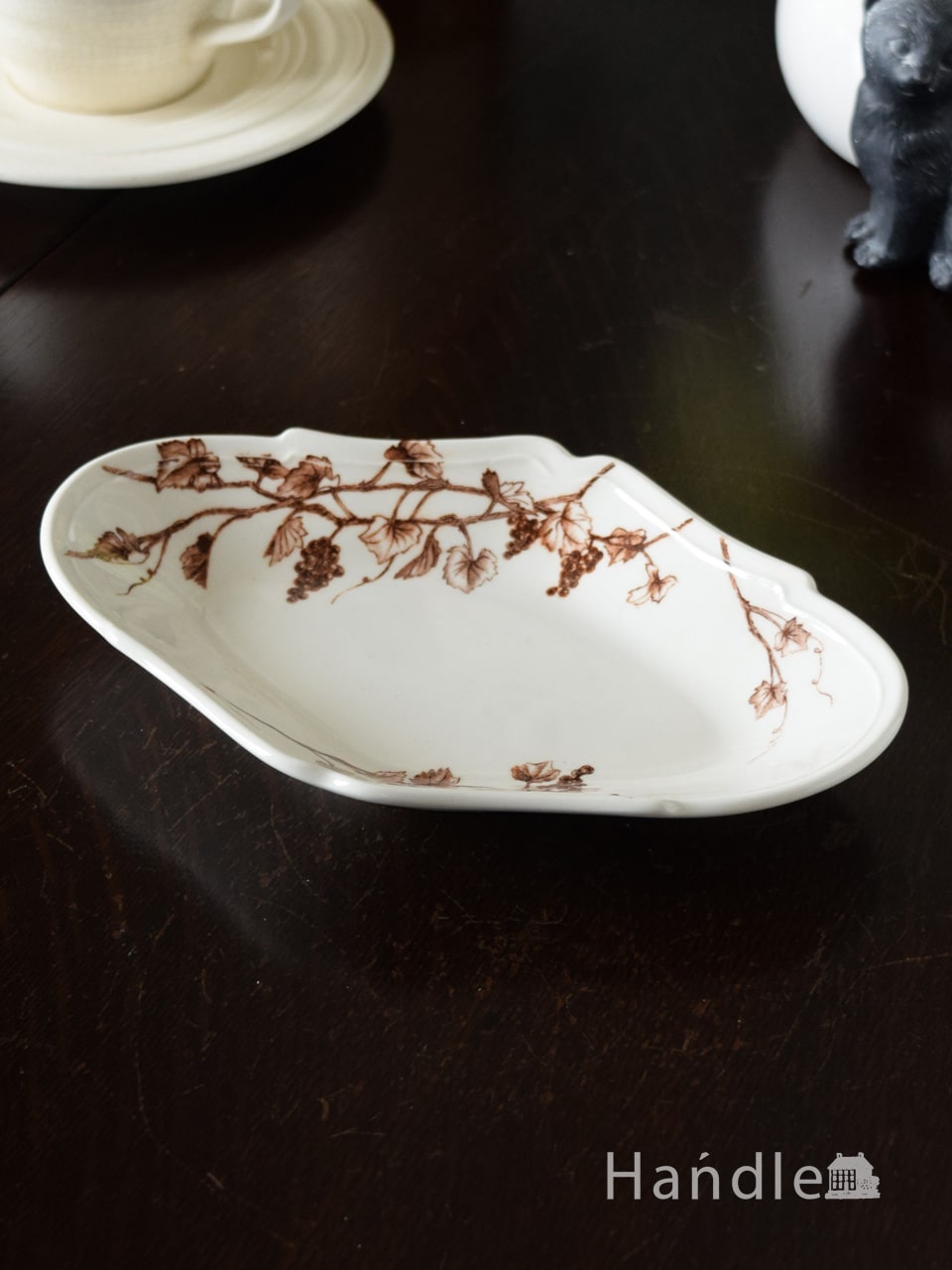 フランスアンティーク調のおしゃれなお皿、スタジオエムのプレート