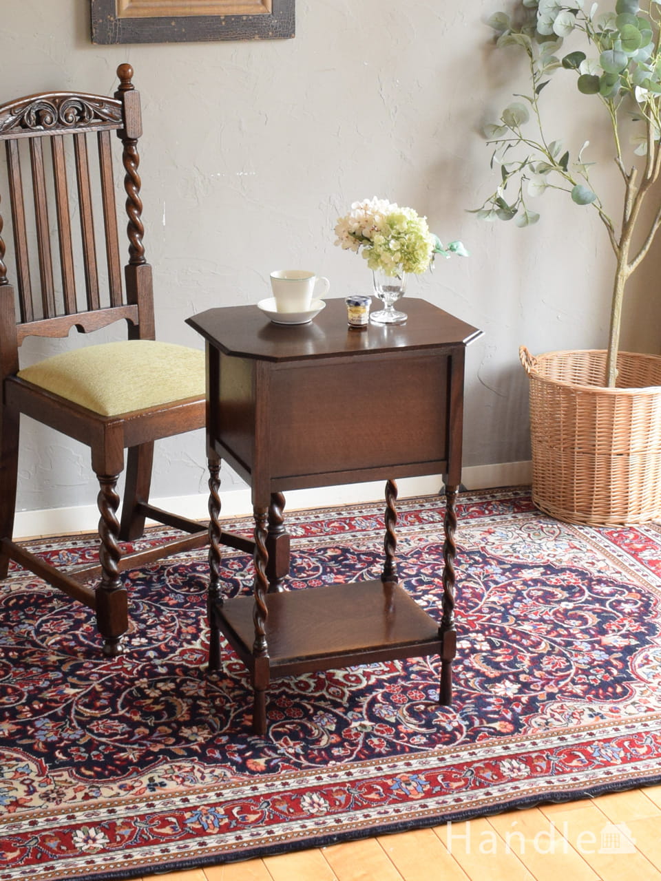 アンティークのめずらしいテーブル、大理石天板のオケージョナル