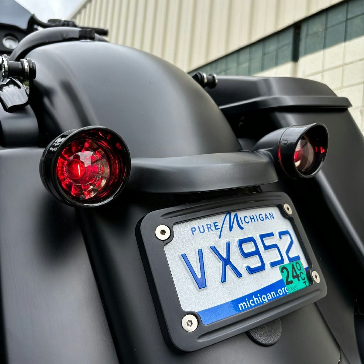 ハーレー M8 ソフテイル Signature LEDリア・ウインカーキット