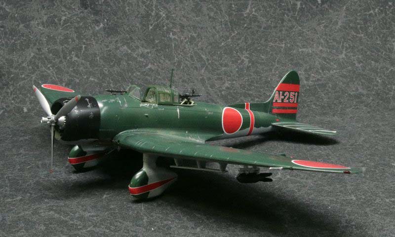 ショップ入荷情報】1/48 愛知九九式艦上爆撃機（赤城搭載機）完成品