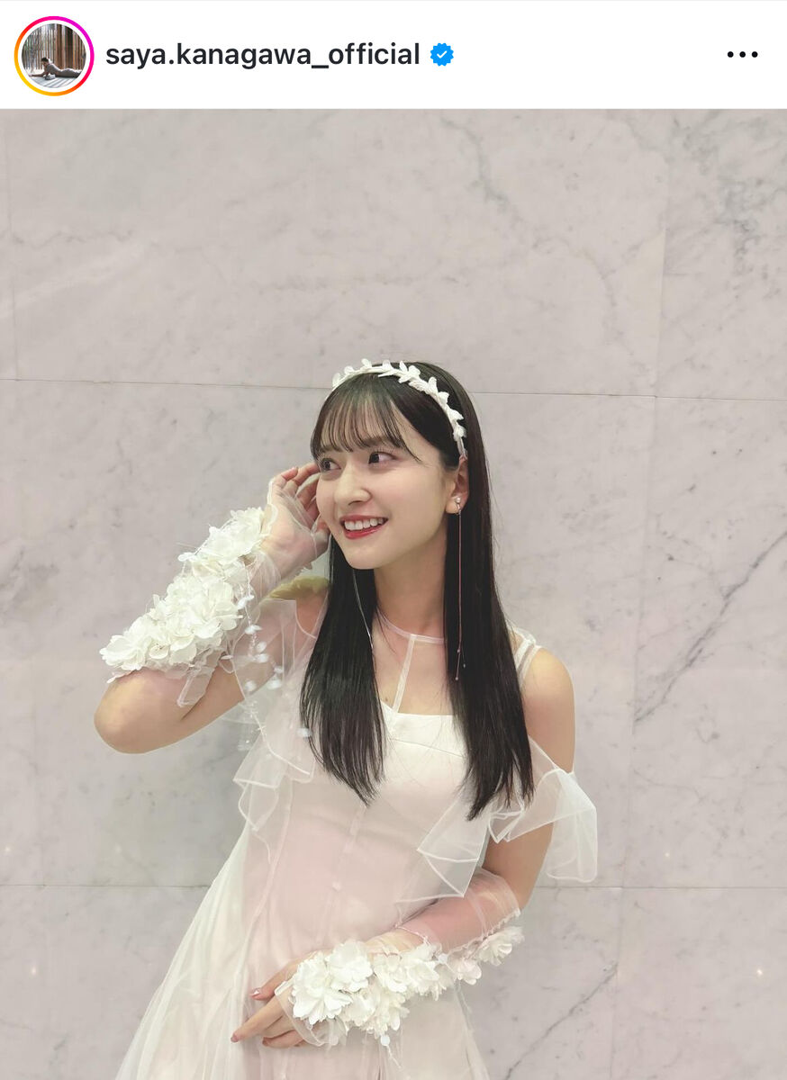 乃木坂46・金川紗耶、「お姫様すぎる」真っ白ドレスがすてき！ファン