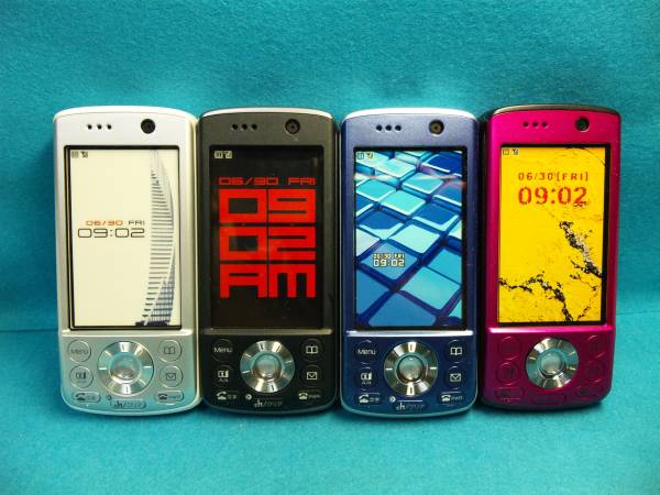 NTTドコモ D902is モックアップ 4色セット - モックセンター