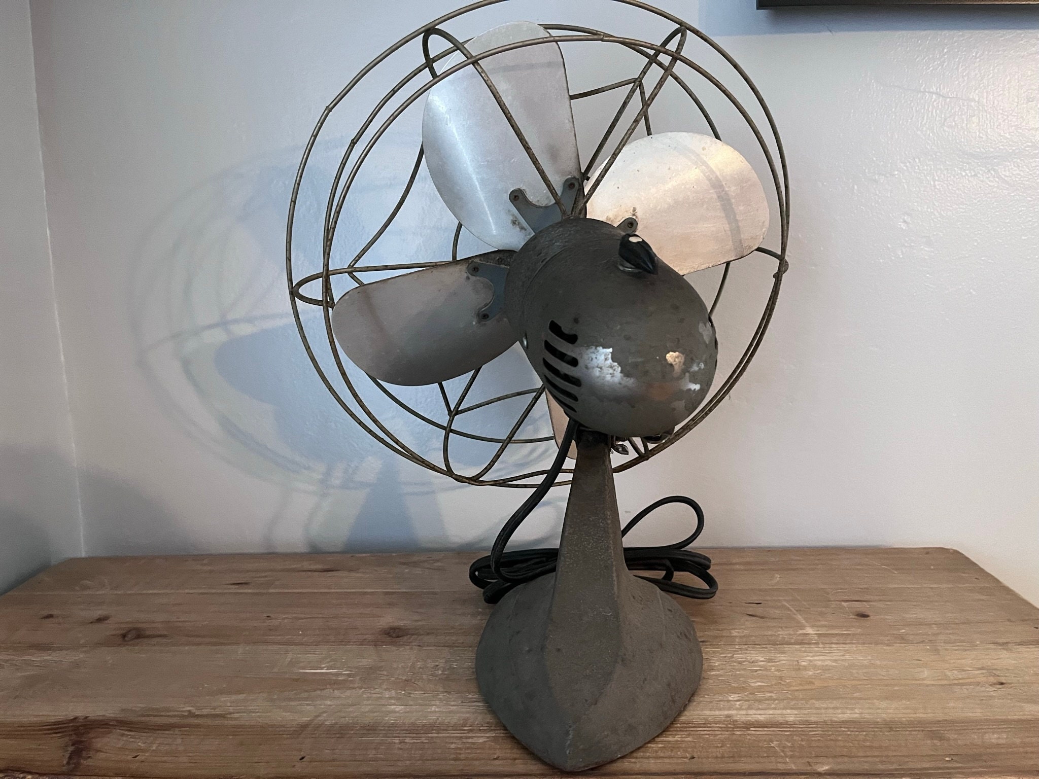 Vintage Eskimo Oscillating Fan - Etsy