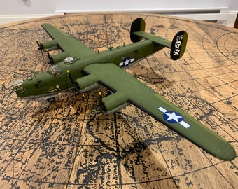Franklin Mint 1/48 Scale - B-24 Liberator Bomber FOR PARTS - See