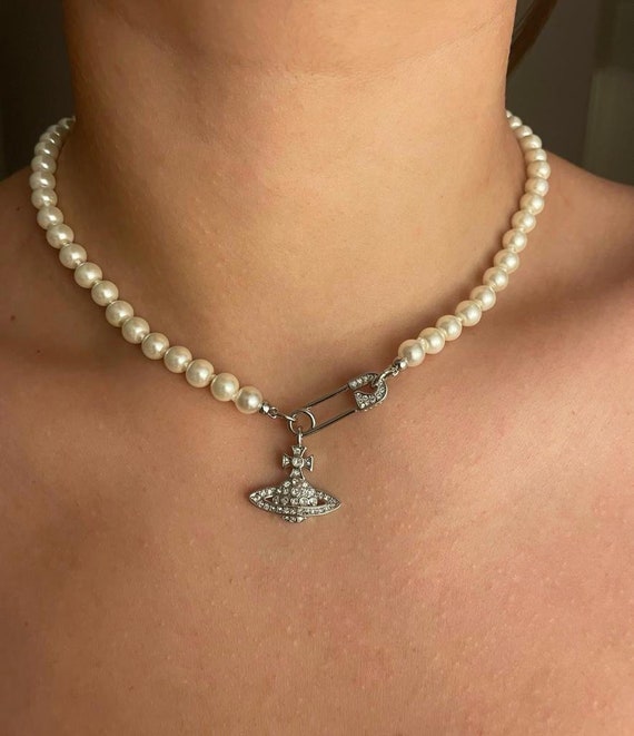 Silver Vivienne Westwood Lucrece Pearl Pin Necklace - Etsy