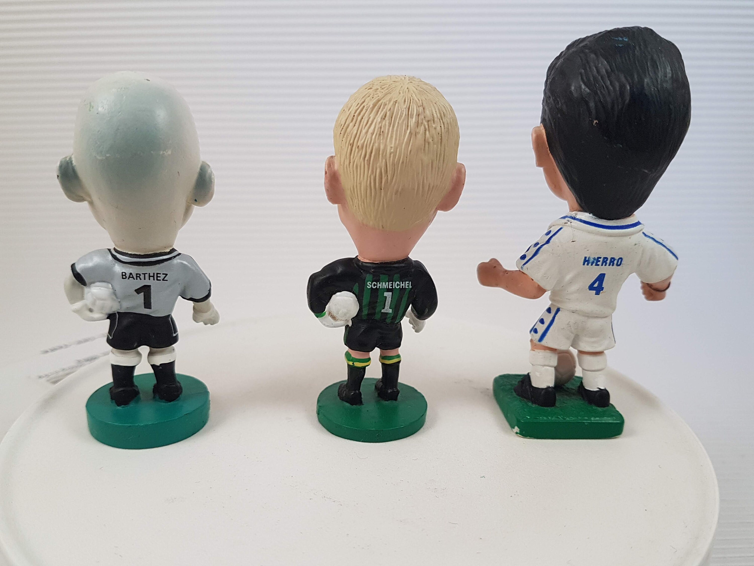 Corinthian Prostars Figurine – Barthez, Schmeichel, Suker, Keane