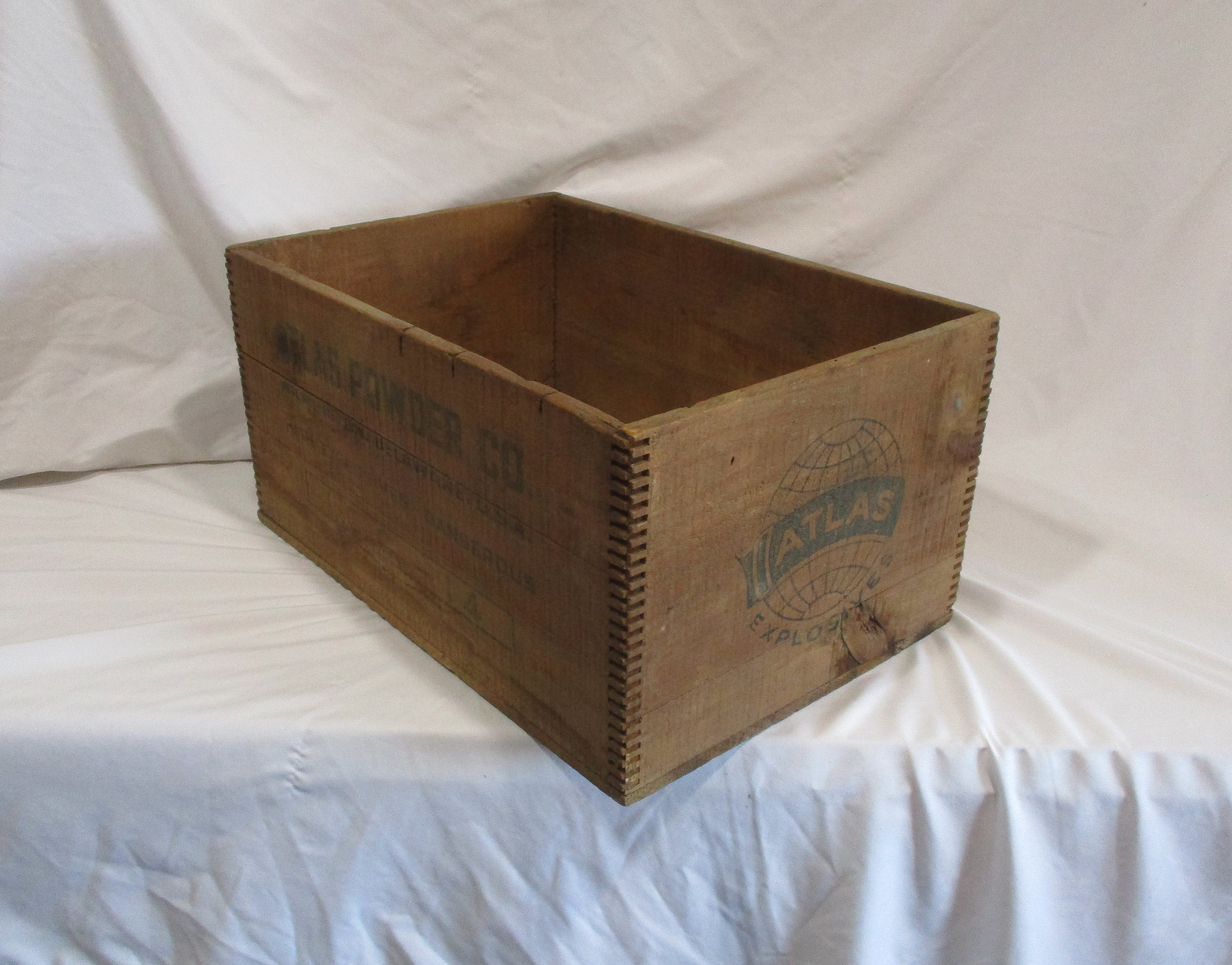 Vintage Atlas Powder Co. Wood Crate: WW2 Era Dynamite Box - Etsy