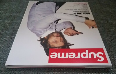 Supreme BOOK VOL 3 シュプリーム ギャロ ステッカー付き Supreme Book