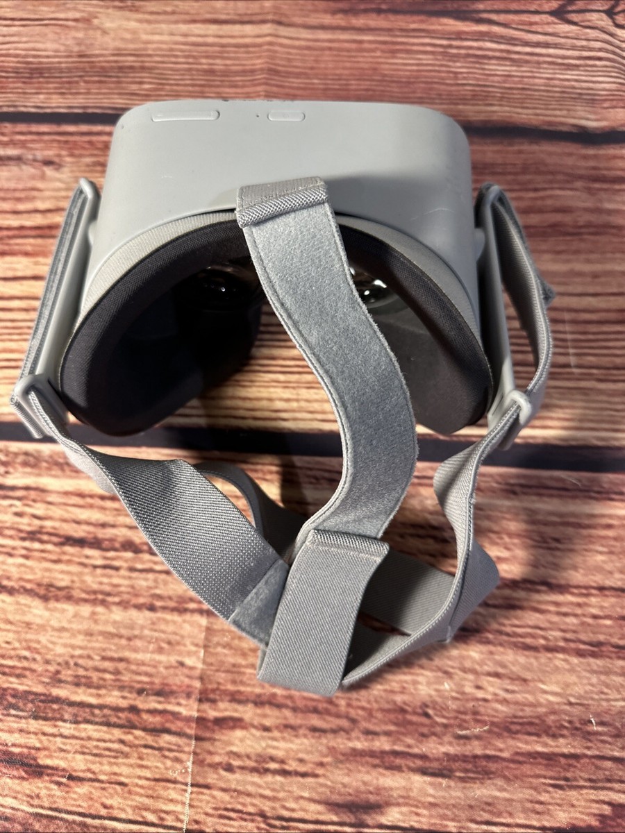 Oculus Go 64GB Standalone Virtual Reality Headset - WORKING - MH