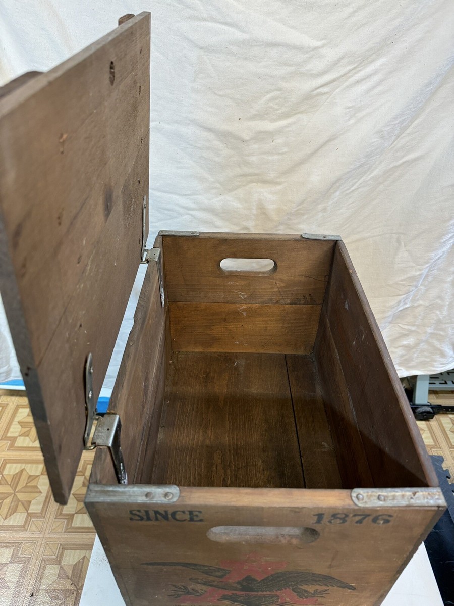 Vintage ORIGINAL 1976 Anheuser Busch Beer Wood Box Antique