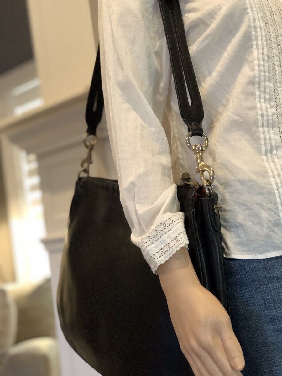 Large Black Leather Vintage GUCCI Shoulder Handbag Gusseted