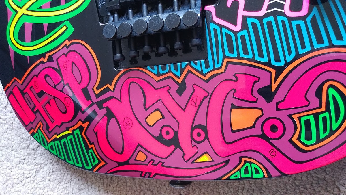 ESP 1987 MII Custom Guitar GRAFFITI QUEENSRYCHE Michael Wilton