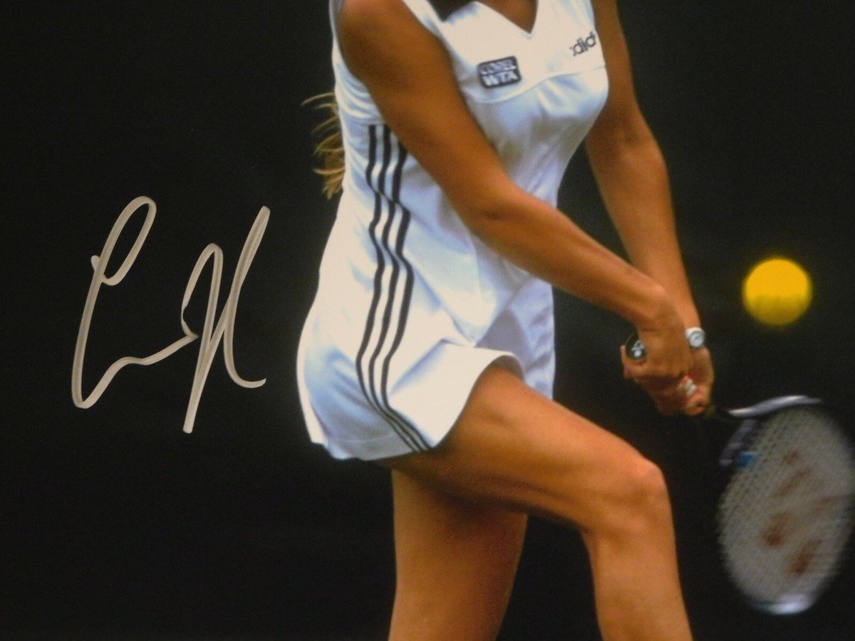 Anna Kournikova Tennis Star Signed 16x20 Matte Photo PSA
