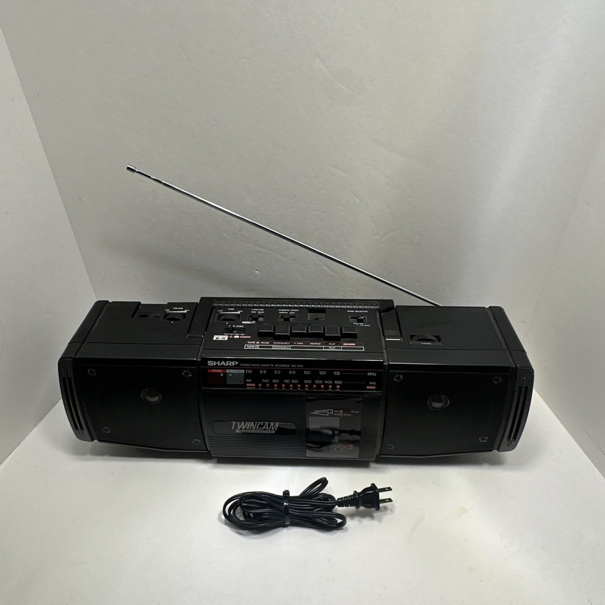 Vintage Sharp WQ-T222 TWINCAM Double Cassette AM/FM Stereo Boombox