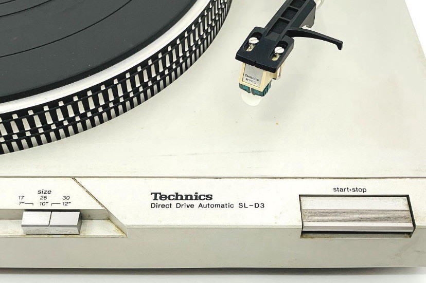 Technics Direct Drive Automatic Sl-d3 Turntable Near MINT for sale