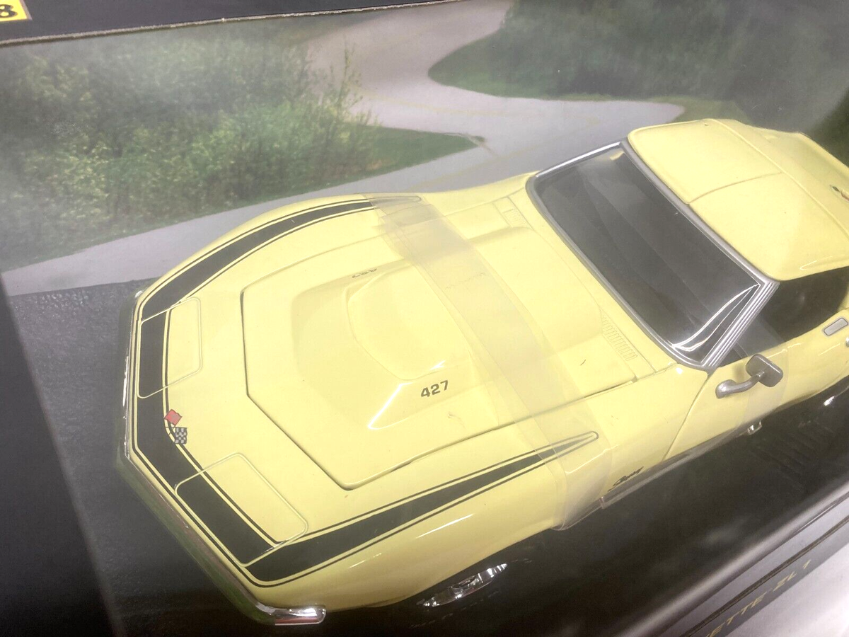 Corvette 1969 Yellow ZL1 Hot Wheels 1:18 th Diecast Model Car '69