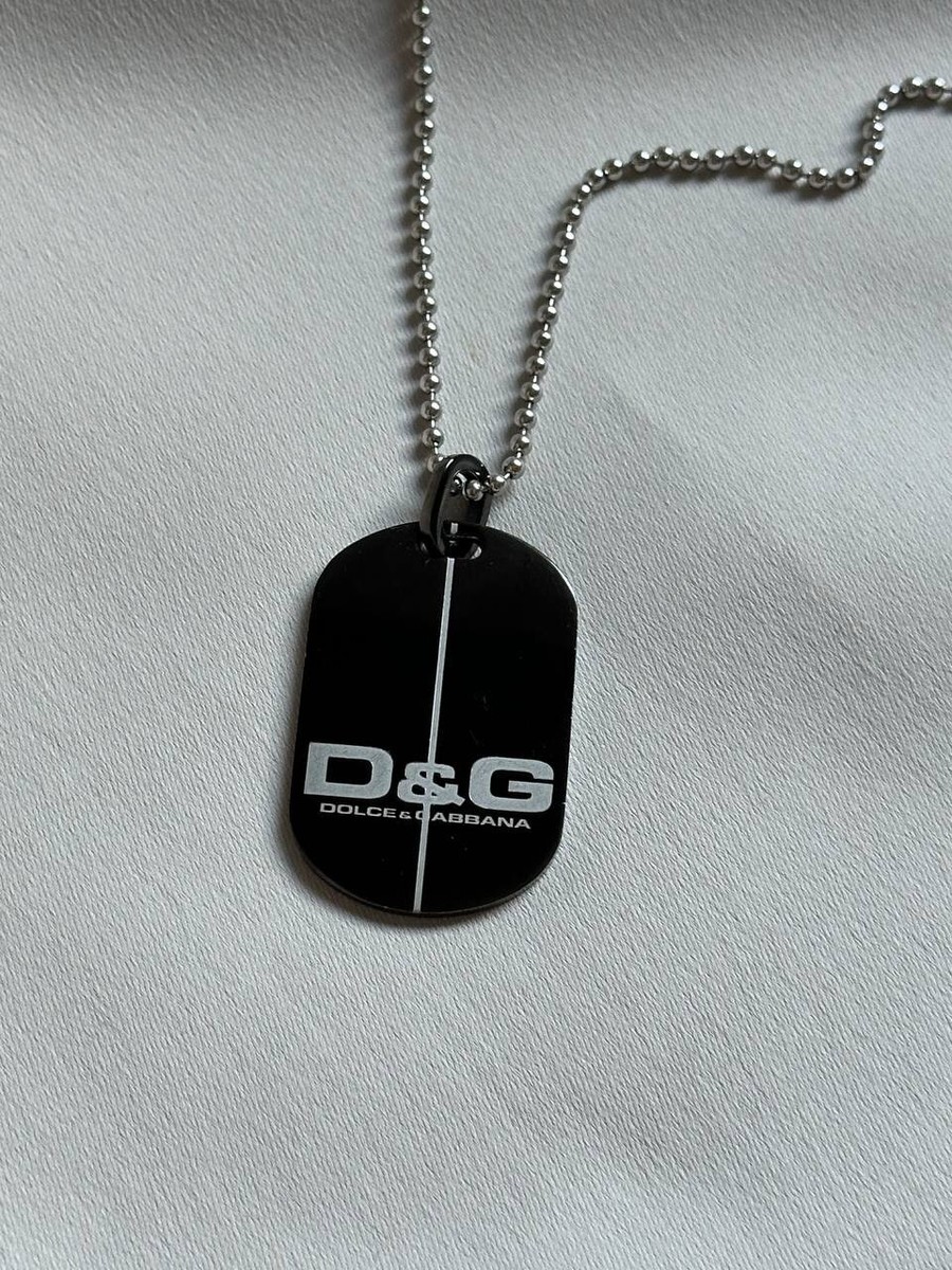 Dolce and Gabbana D&G Jewels logo dog tag necklace 00's silver
