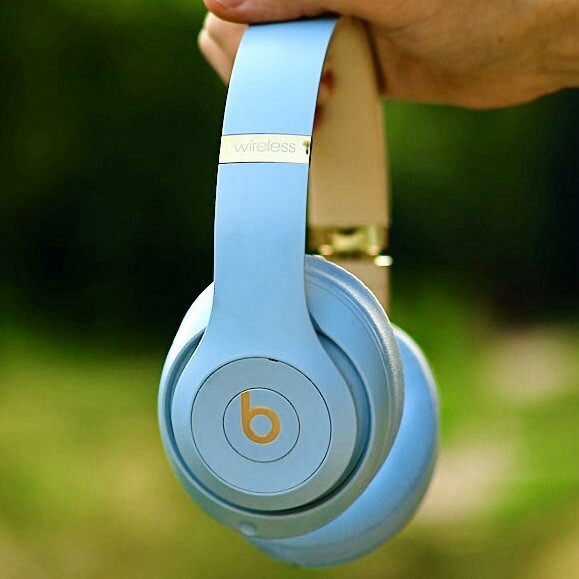 NEW SEALED - Beats Studio3 Wireless Headphone Skyline Collection