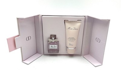 Miss Dior Travel Gift Set : Parfum EDP 5ml + Moisturizing Body