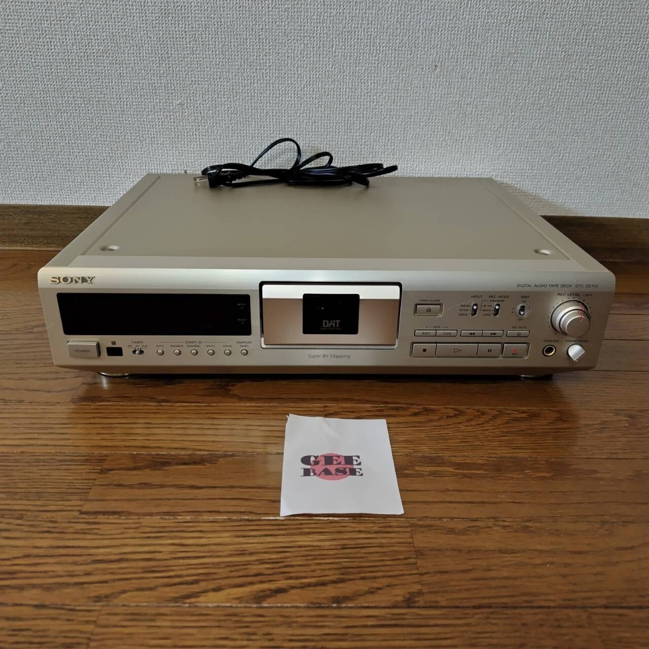 Sony DTC ZE700 DAT Digital Audio Tape Deck Player Recorder | DAT