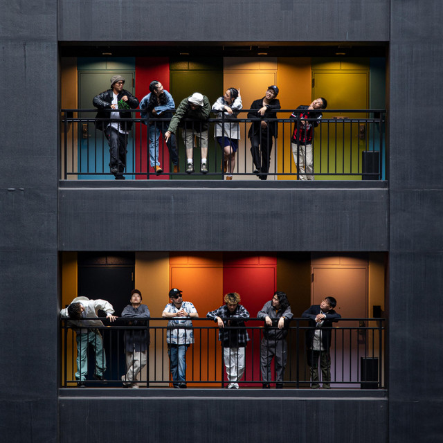 Pitch Odd Mansion | Spotify