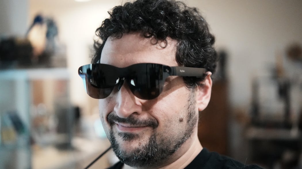 RayNeo Air 3s Pro Review: Brilliantly Bright, Budget-Friendly