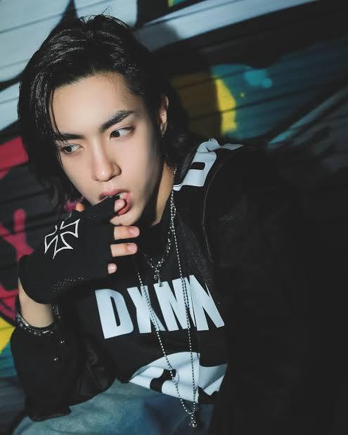 Is there any Central or West Asian k-pop idol? : r/kpop_uncensored