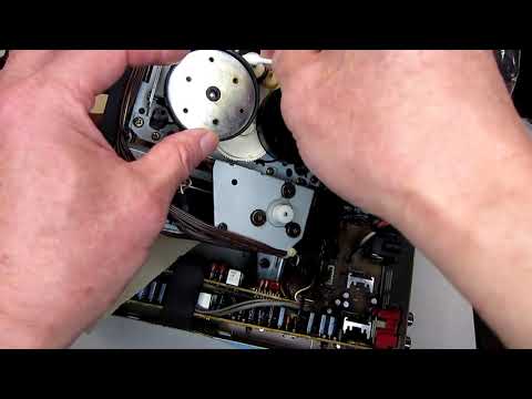 カセットデッキのベルト交換のお話。 KENWOOD X-SA7 - YouTube