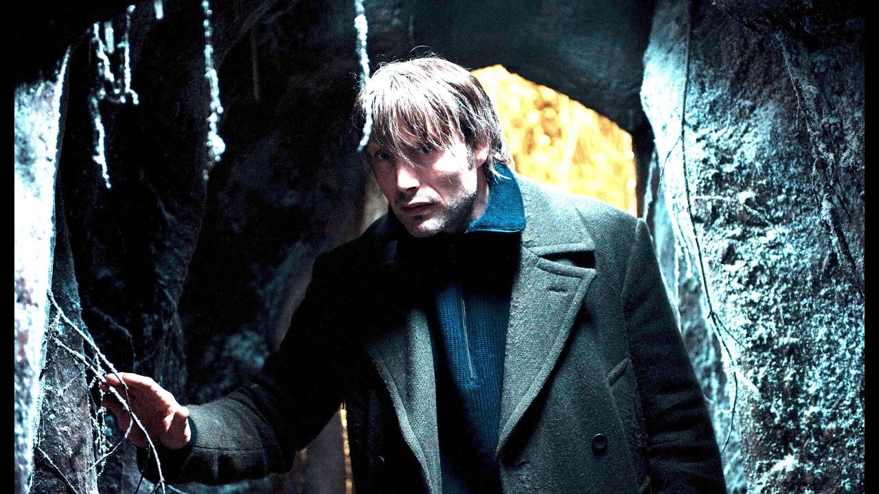 The Door: Crossing Worlds movie trailer - YouTube