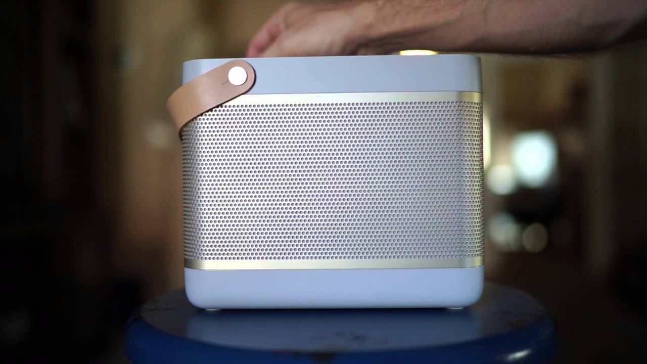 Bang & Olufsen Beolit 15 Review - Amazing Bluetooth Speaker! - YouTube