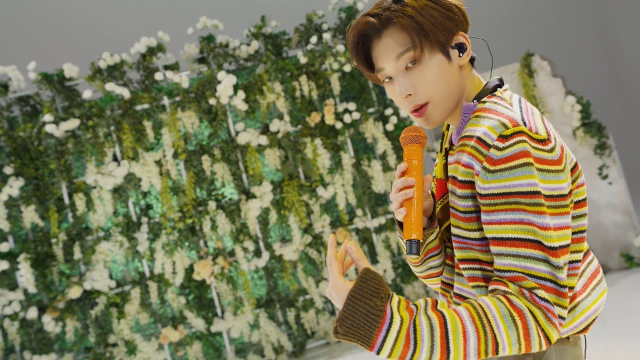 ETC]SEVENTEEN - 「ひとりじゃない」パフォーマンス映像 (「スッキリ