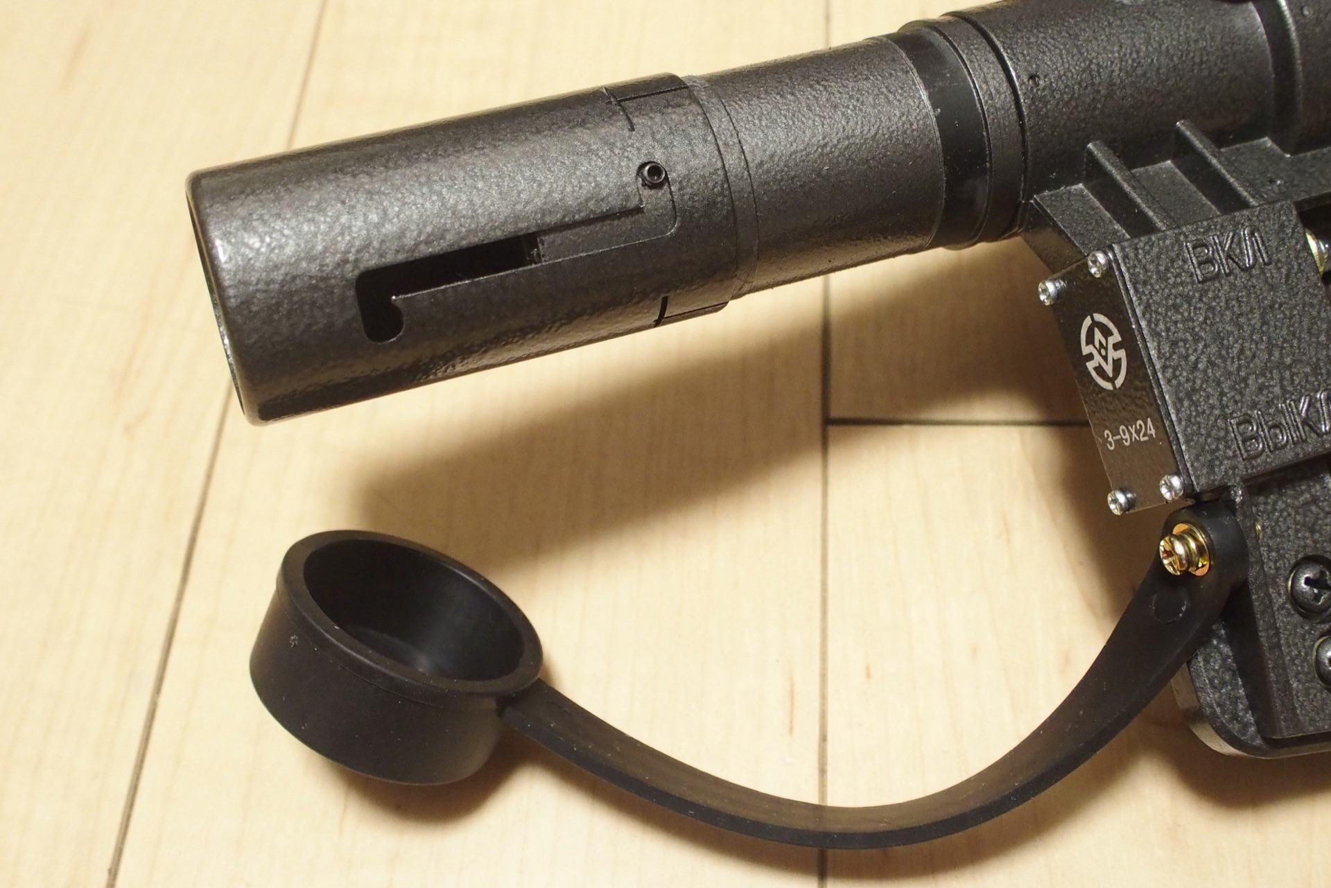 SVD(ドラグノフ)専用可変倍率スコープ、Vector Optics SCFF-16 DRAGNOV