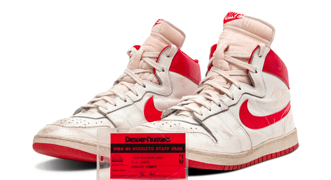 nike_airship_mjauction_01.jpg?