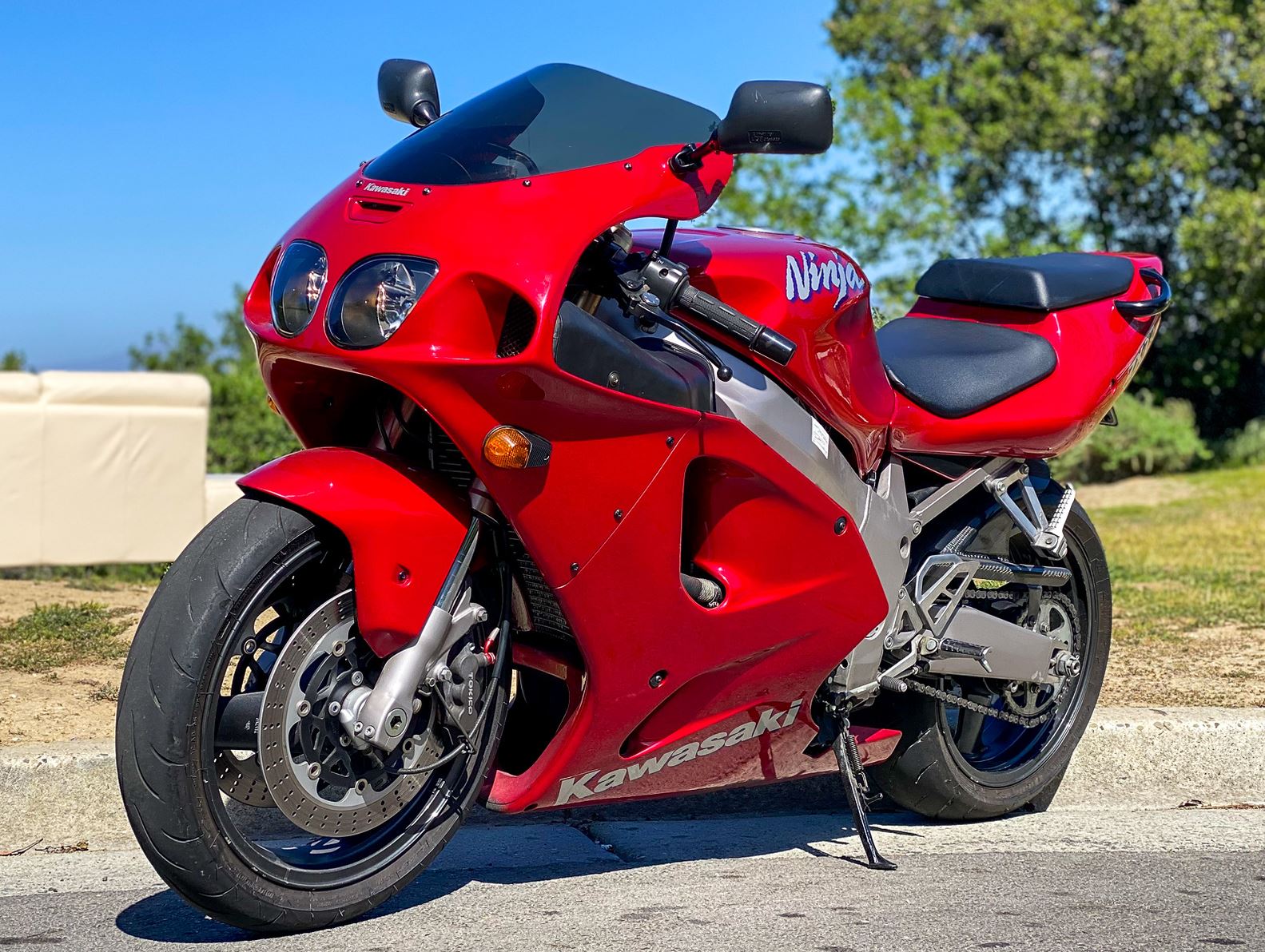 1996 Kawasaki Ninja ZX-7R – Iconic Motorbike Auctions