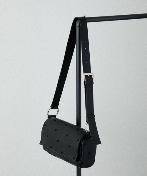 本革》ドットボディバッグ （ショルダーバッグ）｜BEARDSLEY