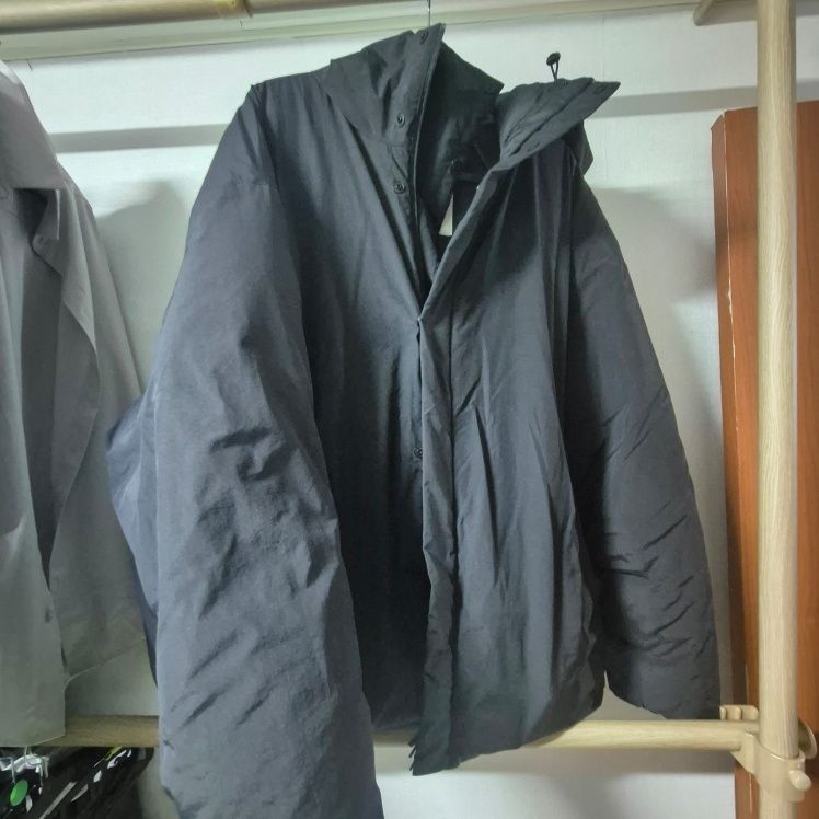 MUSINSA公式 | ANOTHER OFFICE Snowman Hooded Down Jacket (Black)