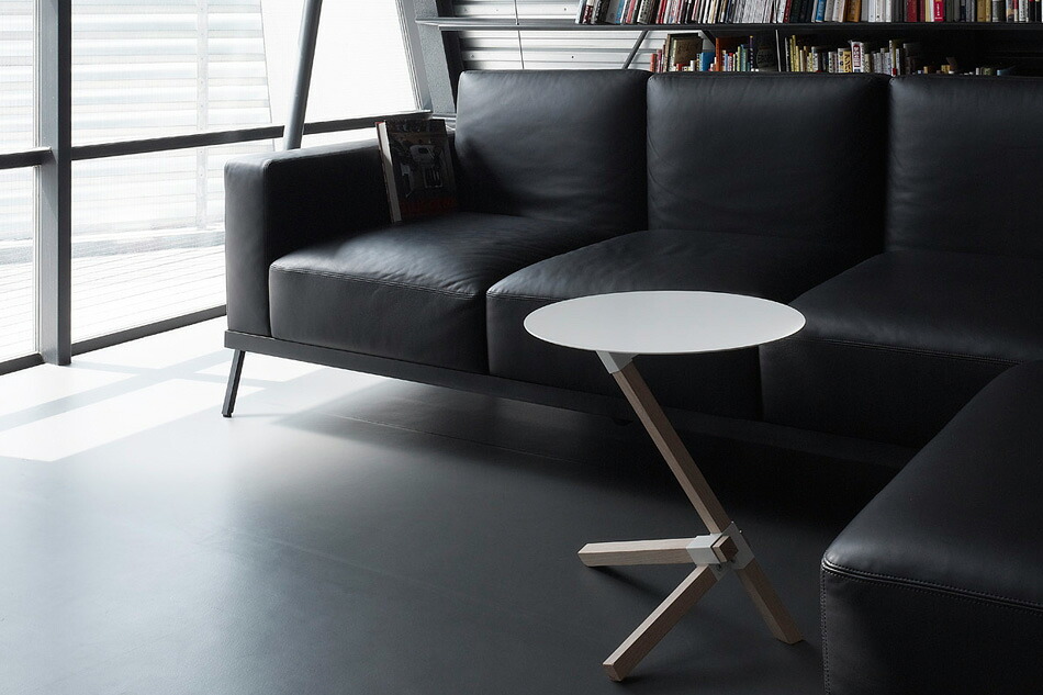 トレ サイドテーブル（デュエンデ／DUENDE） フリーデザイン ｜ 北欧