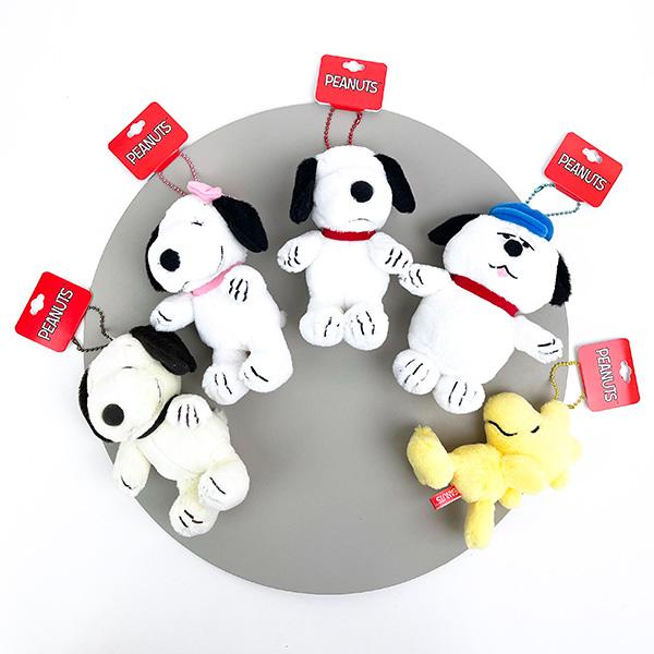 スヌーピー ふわふわマスコット ベル ぬいぐるみ ボールチェーン ピンク