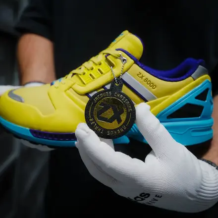 国内1月27日発売予定】 アディダス オリジナルス ZX 8000 
