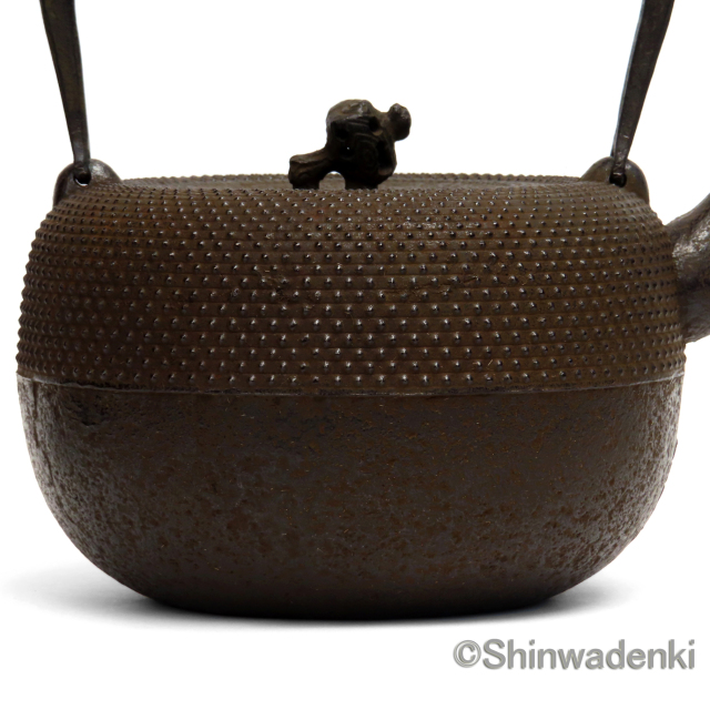 南部鉄器 鉄瓶 18型小槌アラレ 11005 Shinwadenki