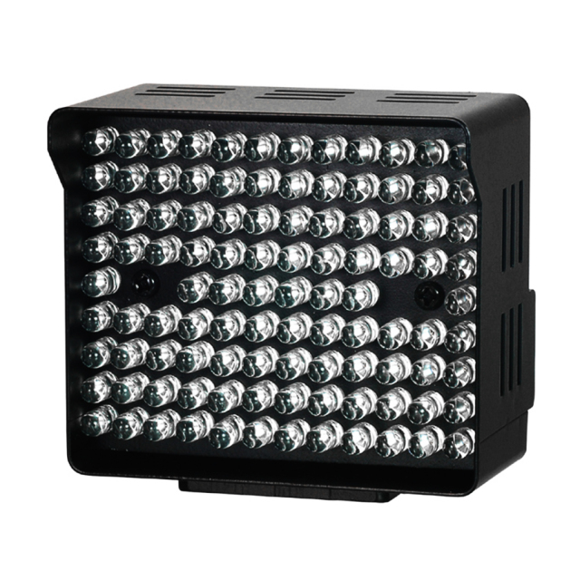 K-Light | 準不可視LED104個搭載赤外線投光器(照射器)【すぐ発(即日