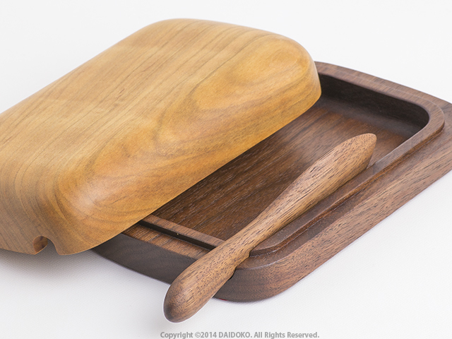 木製バターケース （サクラ×ウォルナット） 木工作家：冨田聡子【工房